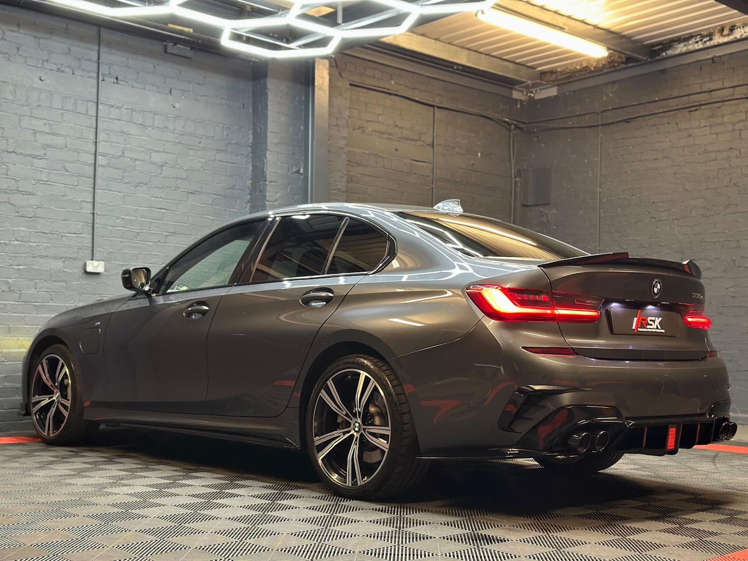 Used BMW 3 Series 2021 for sale - 76317723: Photo 11