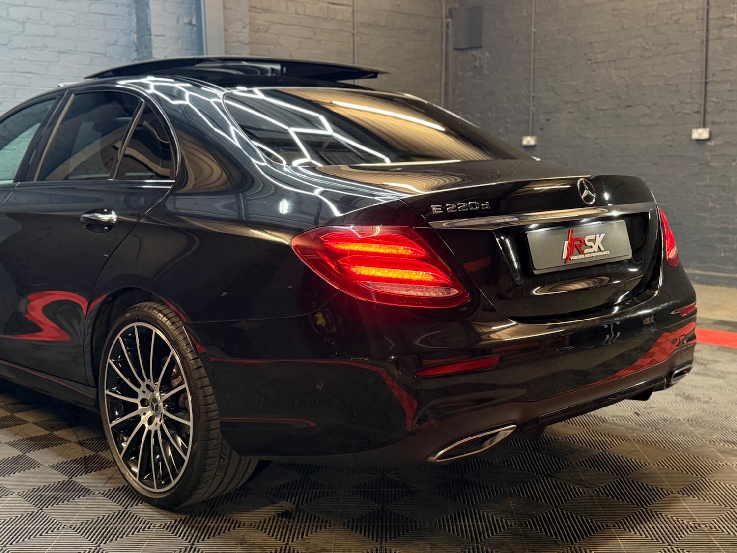 Used Mercedes-Benz E Class 2020 for sale - 78157685: Photo 13