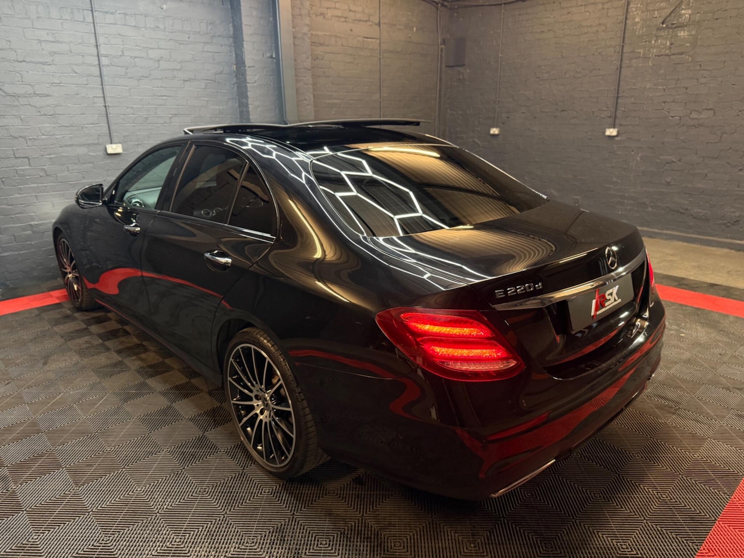 Used Mercedes-Benz E Class 2020 for sale - 78157685: Photo 22