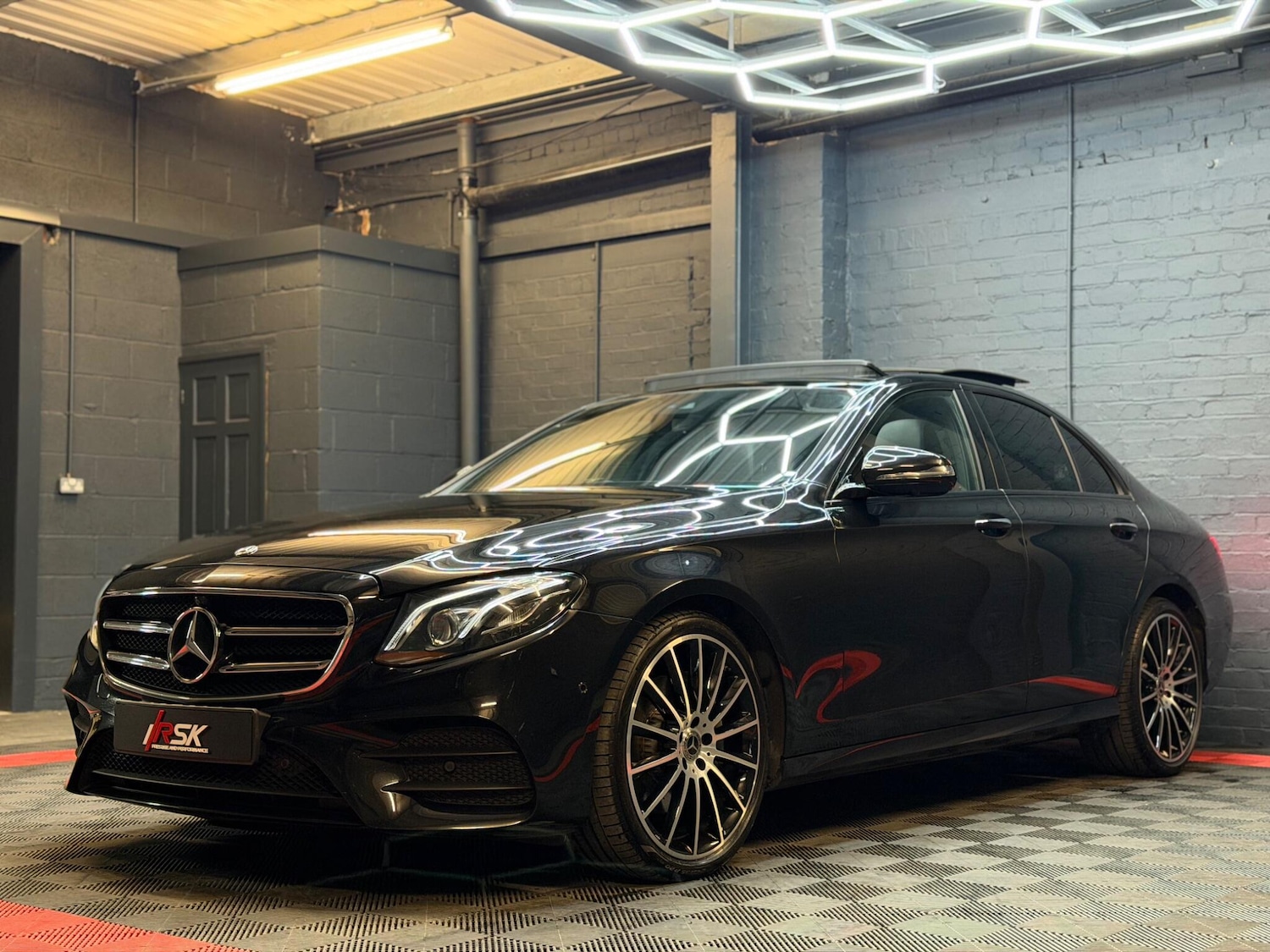 Used Mercedes-Benz E Class 2020 for sale - 78157685: Photo 7