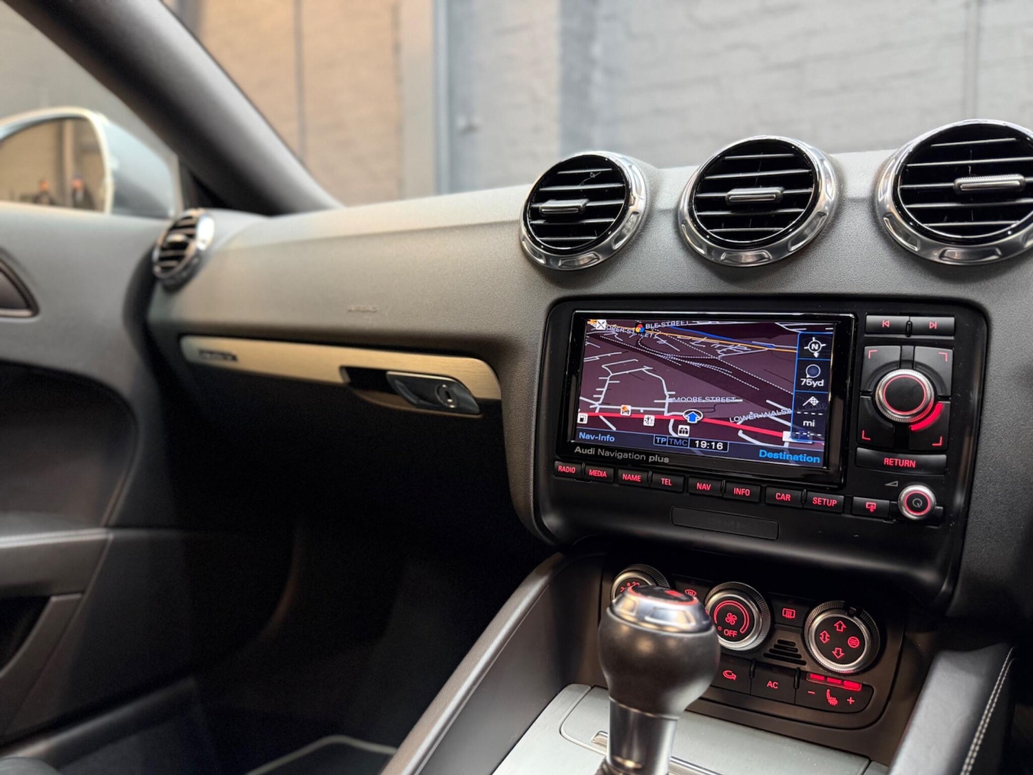 Used Audi TT 2012 for sale - 77939665: Photo 21