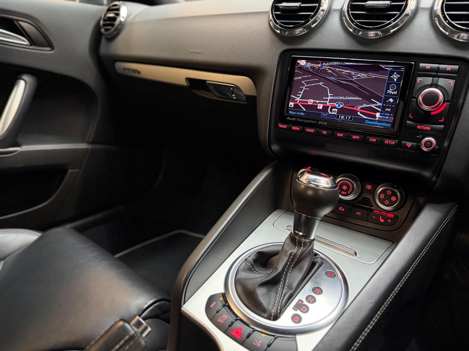 Used Audi TT 2012 for sale - 77939665: Photo 29