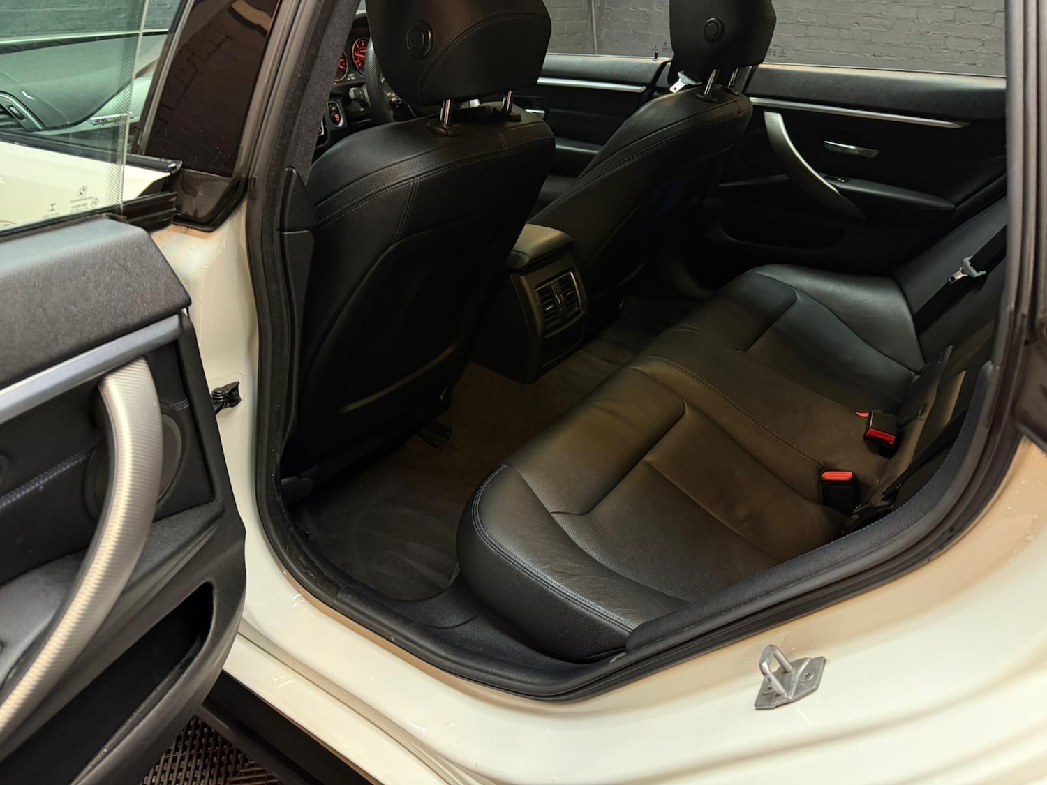 Used BMW 4 Series 2017 for sale - 76913487: Photo 35