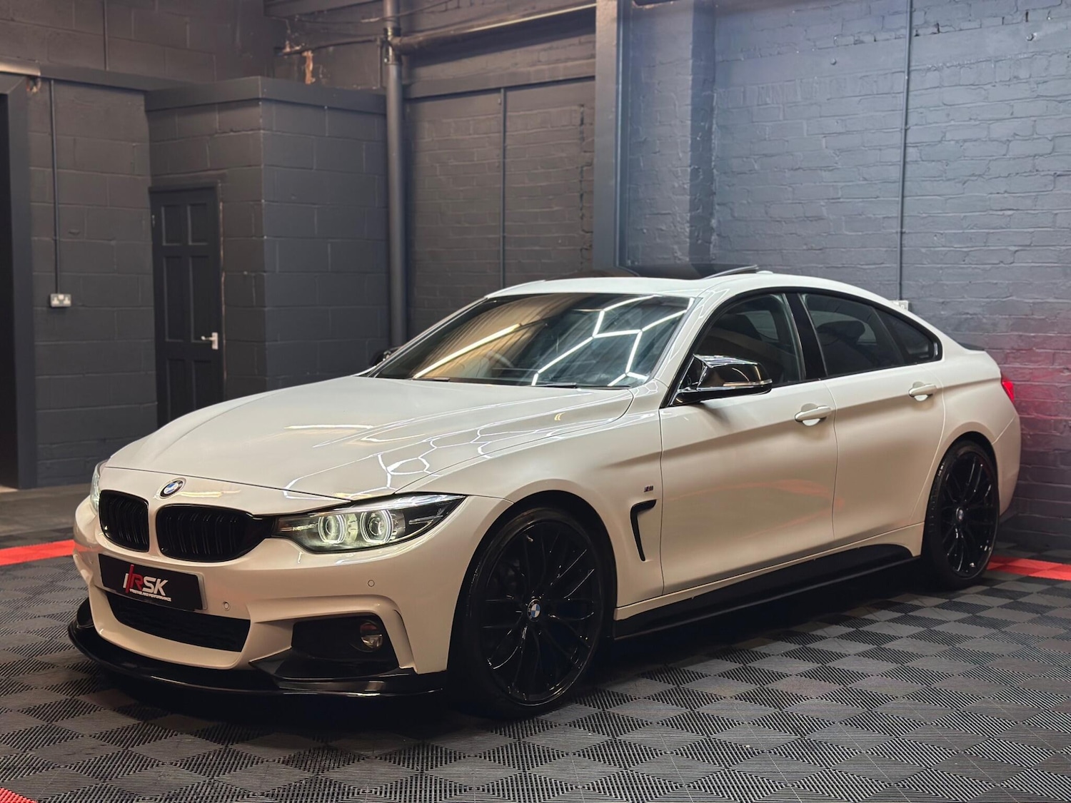 Used BMW 4 Series 2017 for sale - 76913487: Photo 6