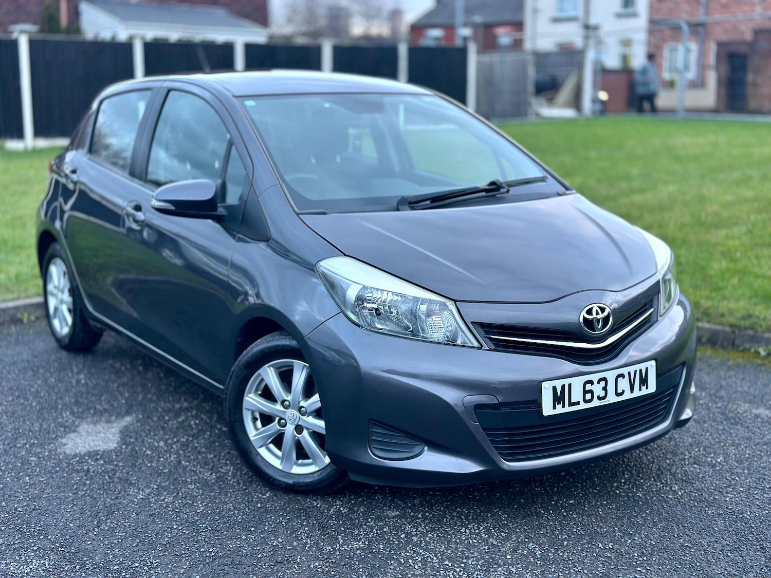 Used Toyota Yaris 2013 for sale - 76899636: Photo 1