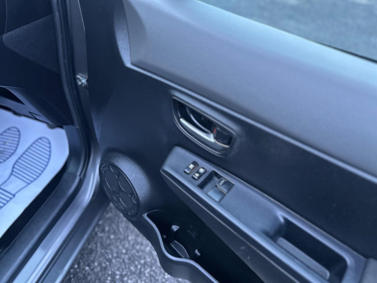 Used Toyota Yaris 2013 for sale - 76899636: Photo 12