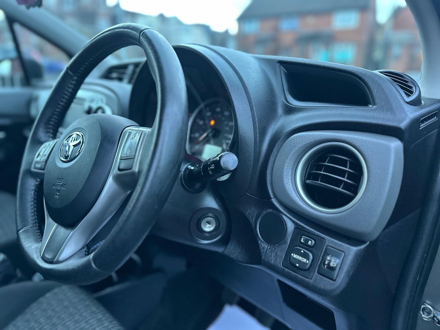 Used Toyota Yaris 2013 for sale - 76899636: Photo 7