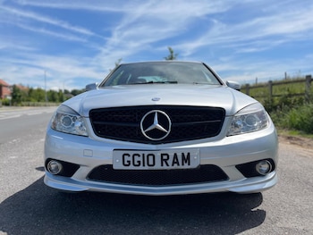 Used Mercedes-Benz C-Class 2010 for sale - 75459146: Photo