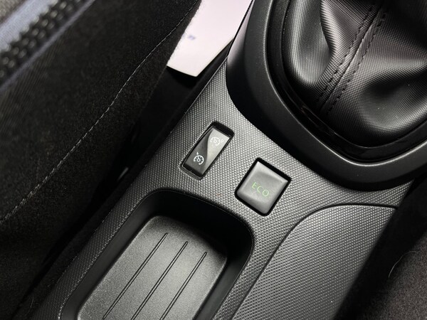 Used Renault Captur 2014 for sale - 76239541: Photo 24