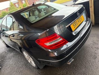 Used Mercedes-Benz C Class 2011 for sale - 79363358: Photo