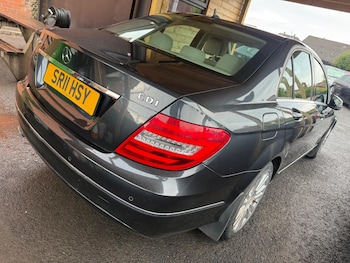 Used Mercedes-Benz C Class 2011 for sale - 79363358: Photo