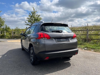 Used Peugeot 2008 2014 for sale - 75609411: Photo