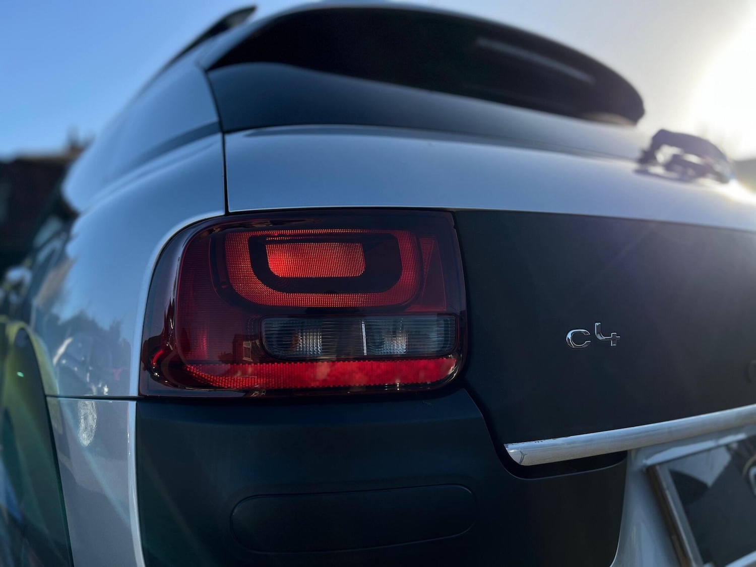 Used Citroen C4 Cactus 2015 for sale - 76607080: Photo 28