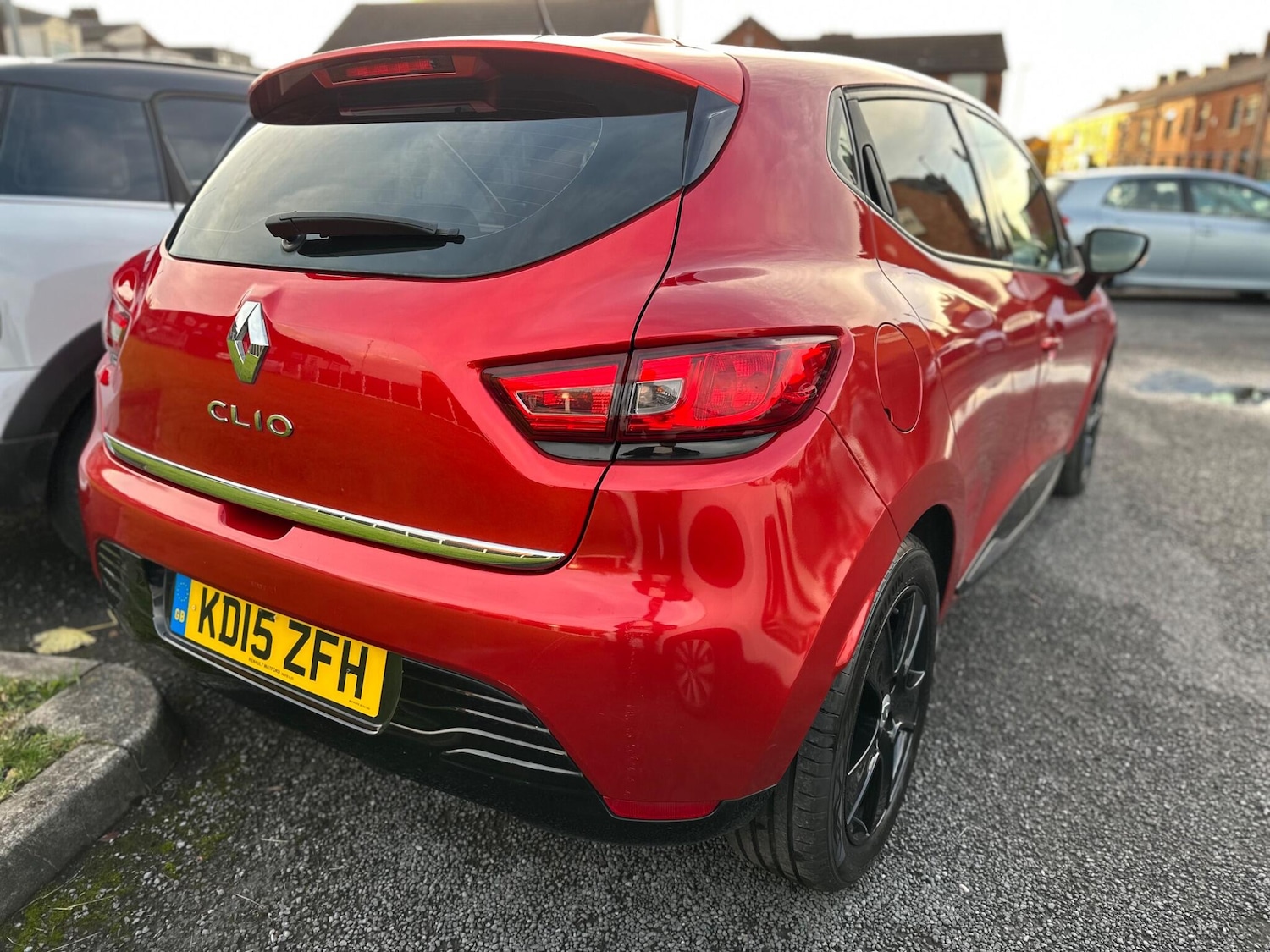 Used Renault Clio 2015 for sale - 76473912: Photo 5