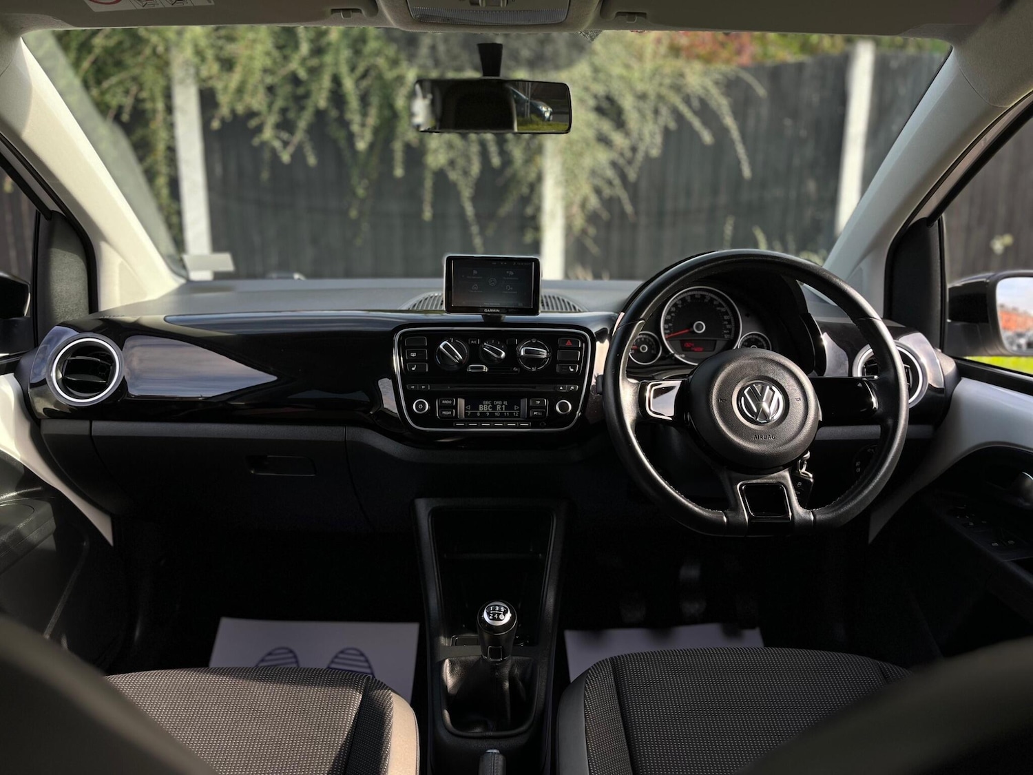 Used Volkswagen up! 2015 for sale - 76239452: Photo 10