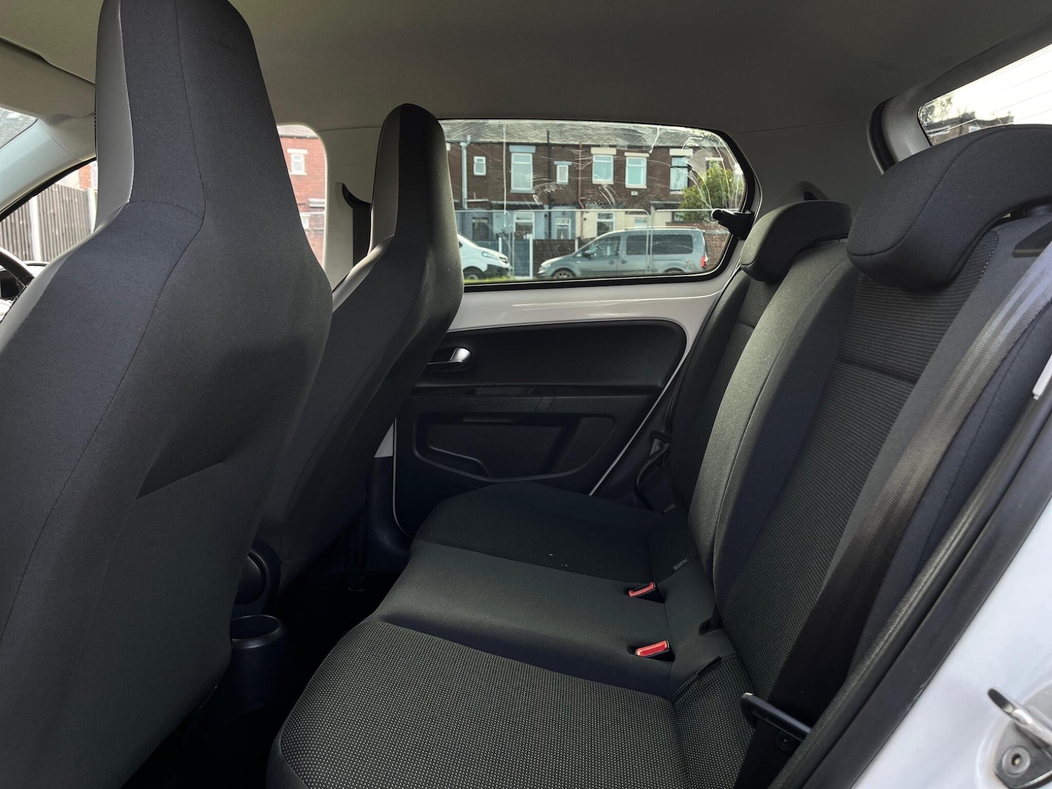 Used Volkswagen up! 2015 for sale - 76239452: Photo 16