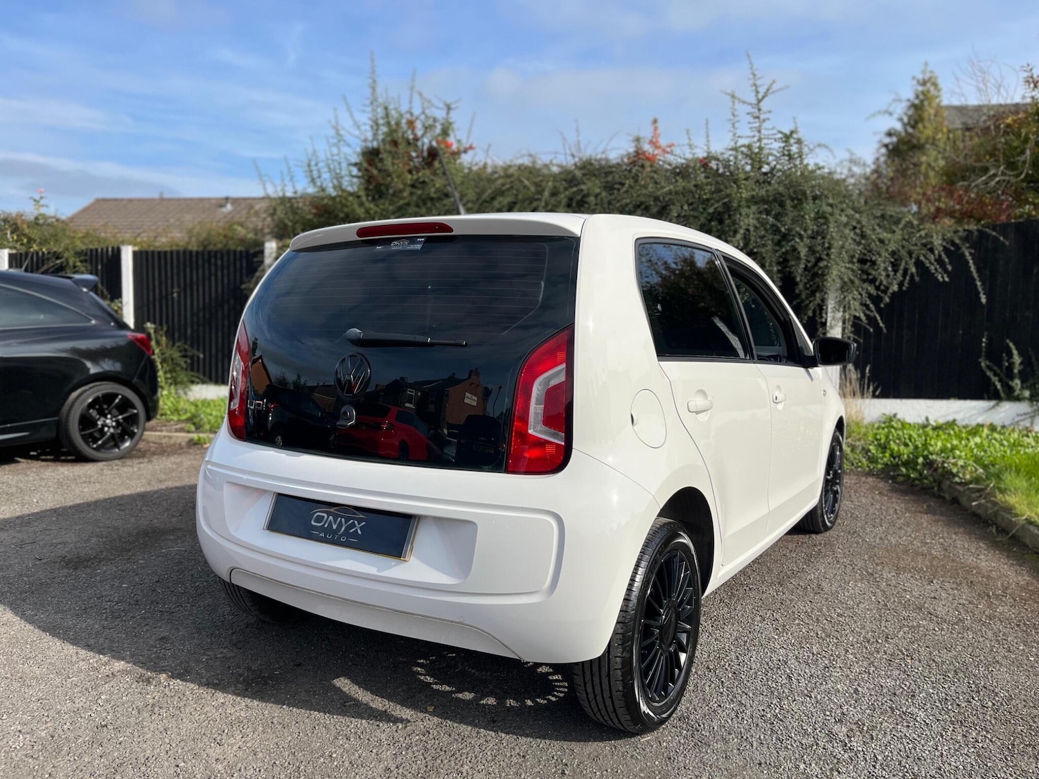 Used Volkswagen up! 2015 for sale - 76239452: Photo 8