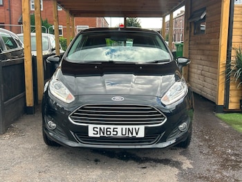 Used Ford Fiesta 2015 for sale - 79464819: Photo