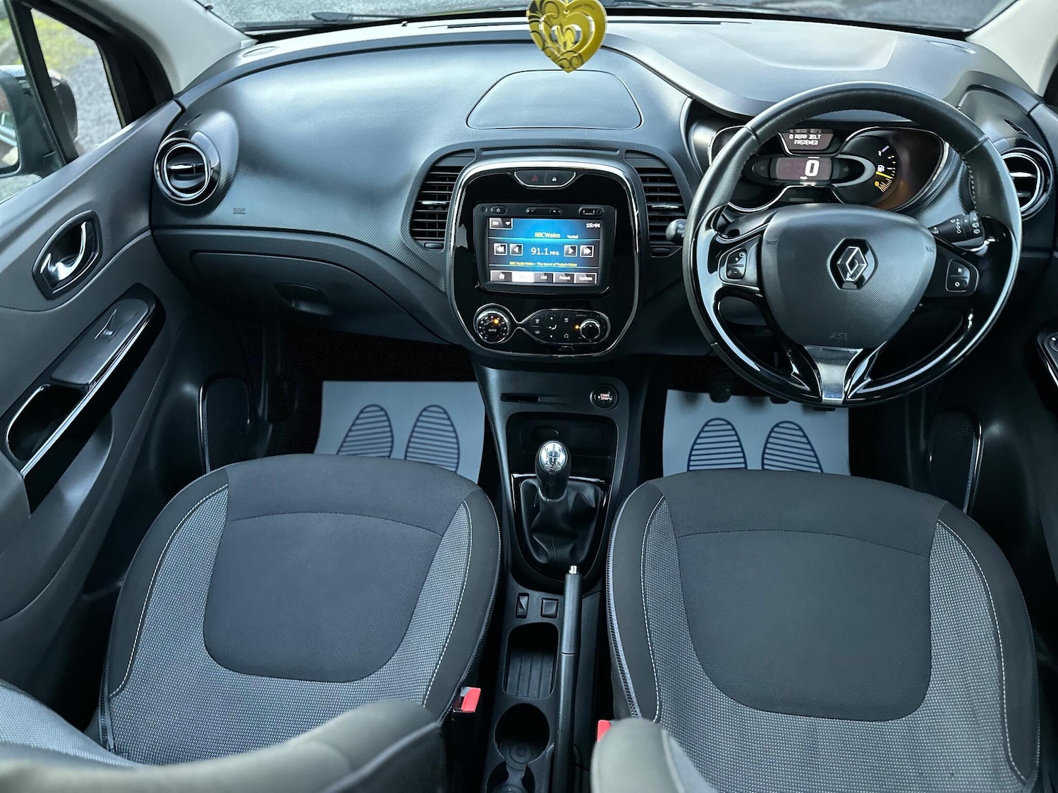 Used Renault Captur 2015 for sale - 76926720: Photo 12