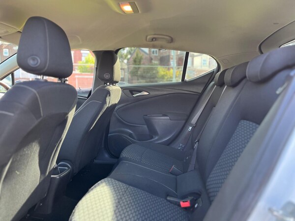 Used Vauxhall Astra 2016 for sale - 76043227: Photo 15