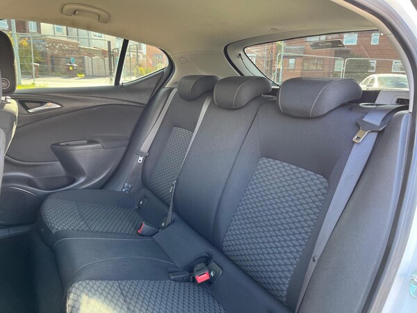 Used Vauxhall Astra 2016 for sale - 76043227: Photo 20