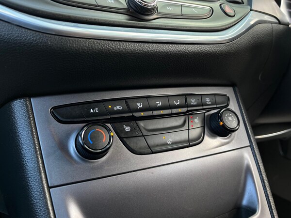 Used Vauxhall Astra 2016 for sale - 76043227: Photo 21