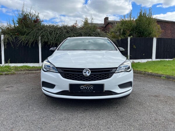 Used Vauxhall Astra 2016 for sale - 76043227: Photo 2