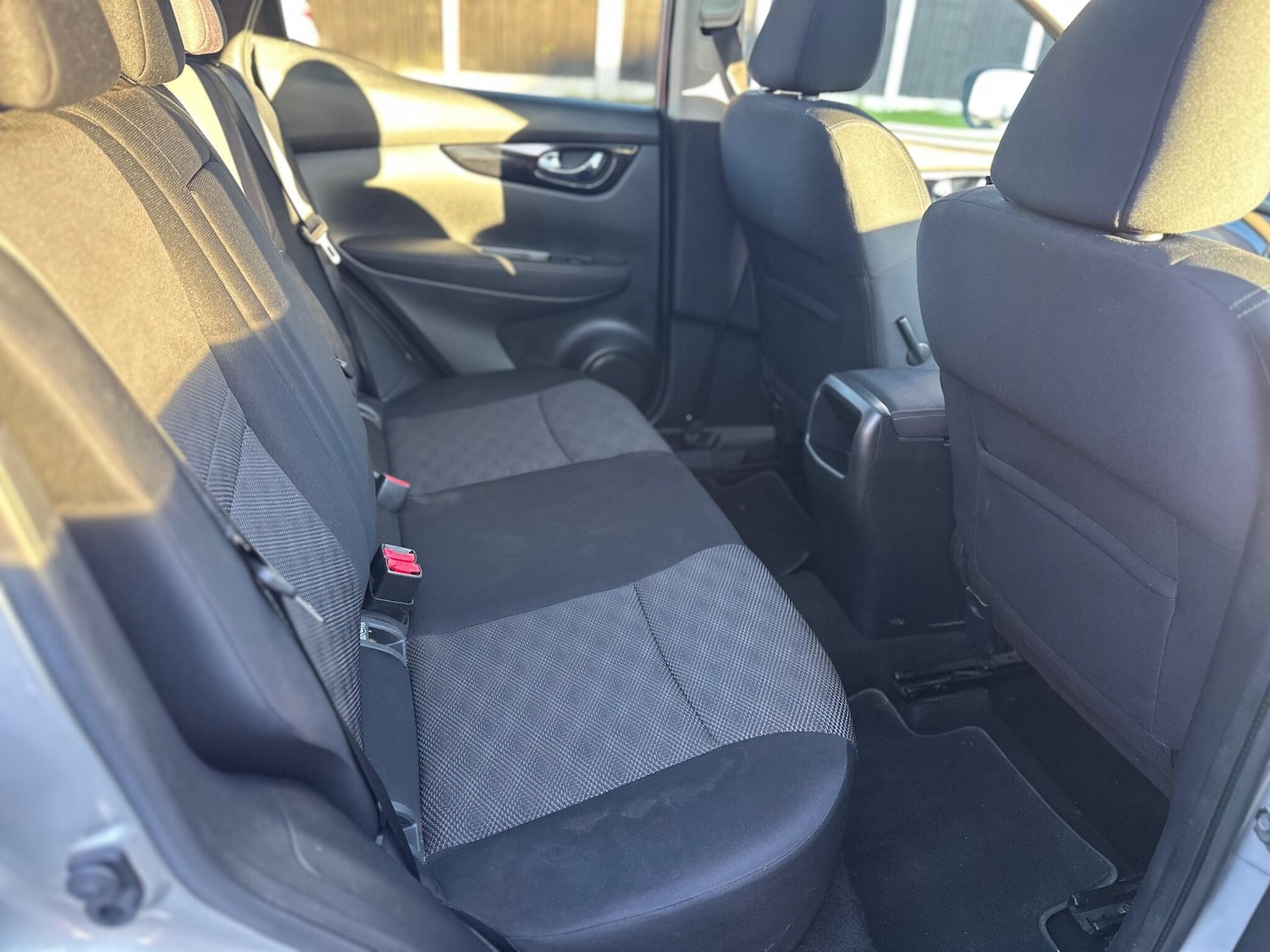 Used Nissan Qashqai 2015 for sale - 76645862: Photo 17