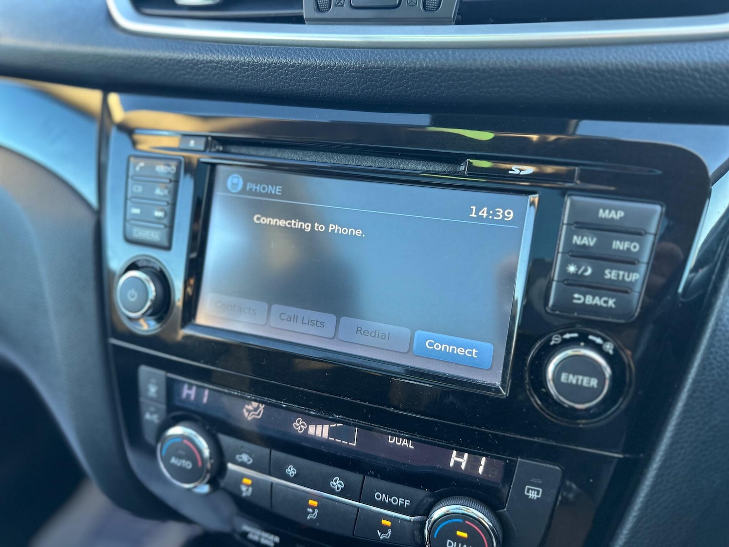 Used Nissan Qashqai 2015 for sale - 76645862: Photo 27