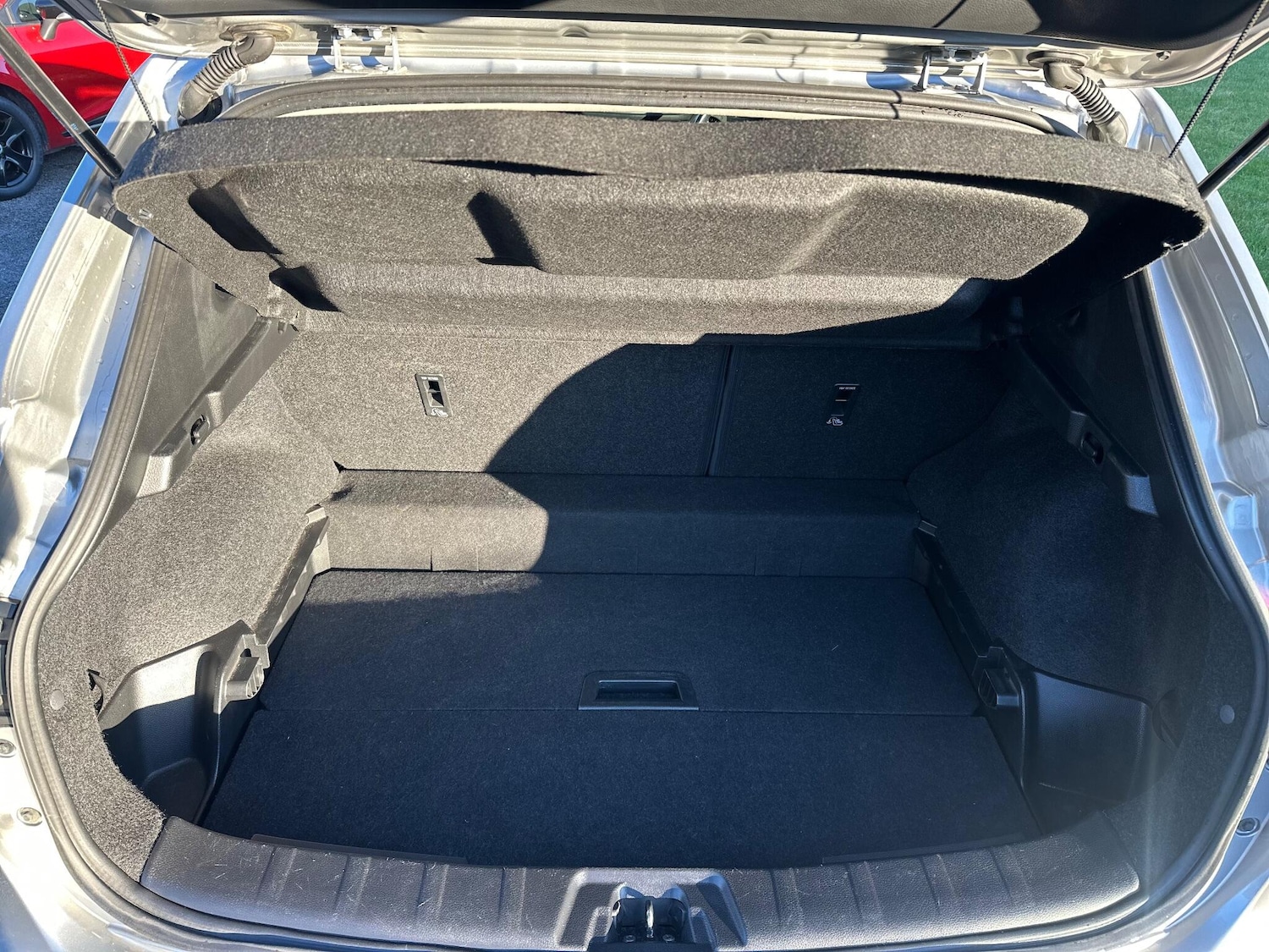 Used Nissan Qashqai 2015 for sale - 76645862: Photo 32