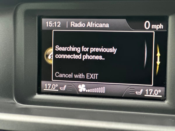 Used Volvo V40 2015 for sale - 76251506: Photo 22