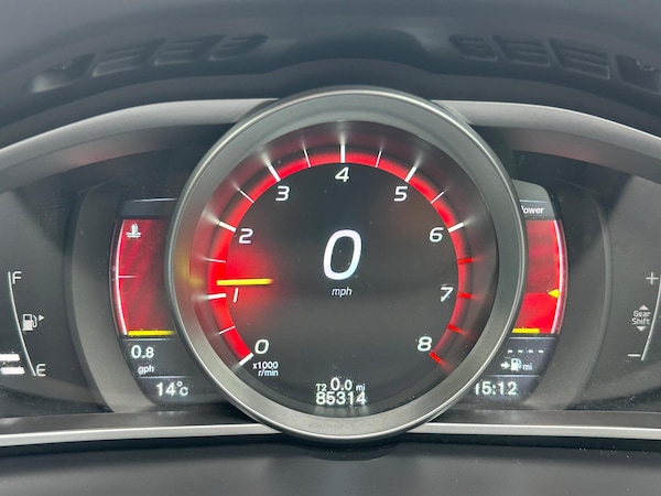 Used Volvo V40 2015 for sale - 76251506: Photo 24