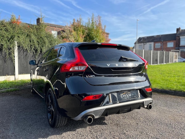 Used Volvo V40 2015 for sale - 76251506: Photo 5