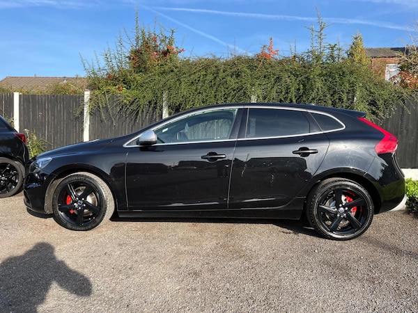 Used Volvo V40 2015 for sale - 76251506: Photo 6