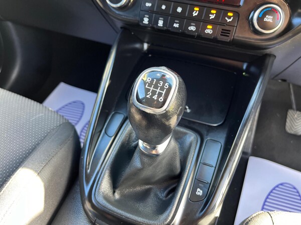 Used Kia Carens 2016 for sale - 76121855: Photo 10