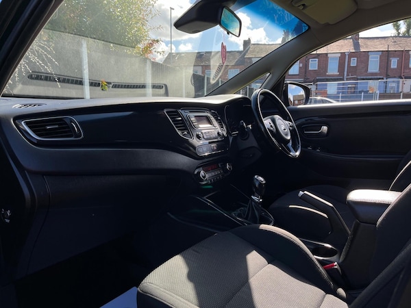 Used Kia Carens 2016 for sale - 76121855: Photo 12