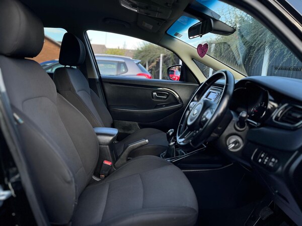 Used Kia Carens 2016 for sale - 76121855: Photo 13