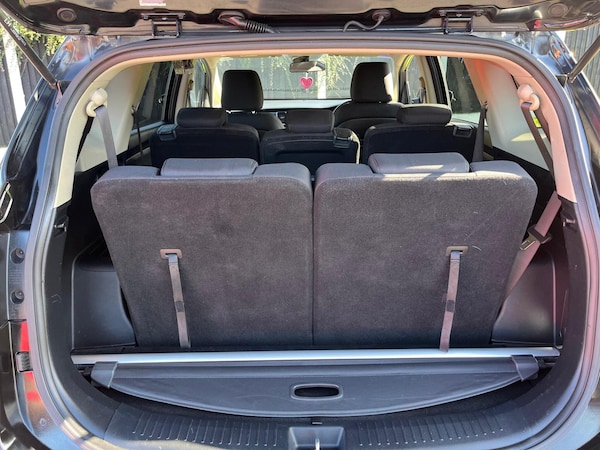 Used Kia Carens 2016 for sale - 76121855: Photo 30