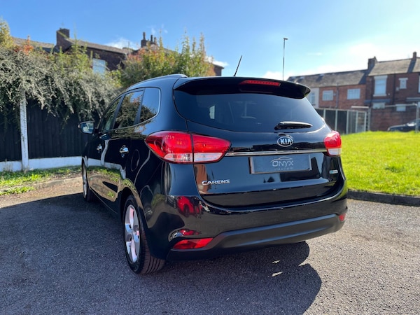 Used Kia Carens 2016 for sale - 76121855: Photo 5
