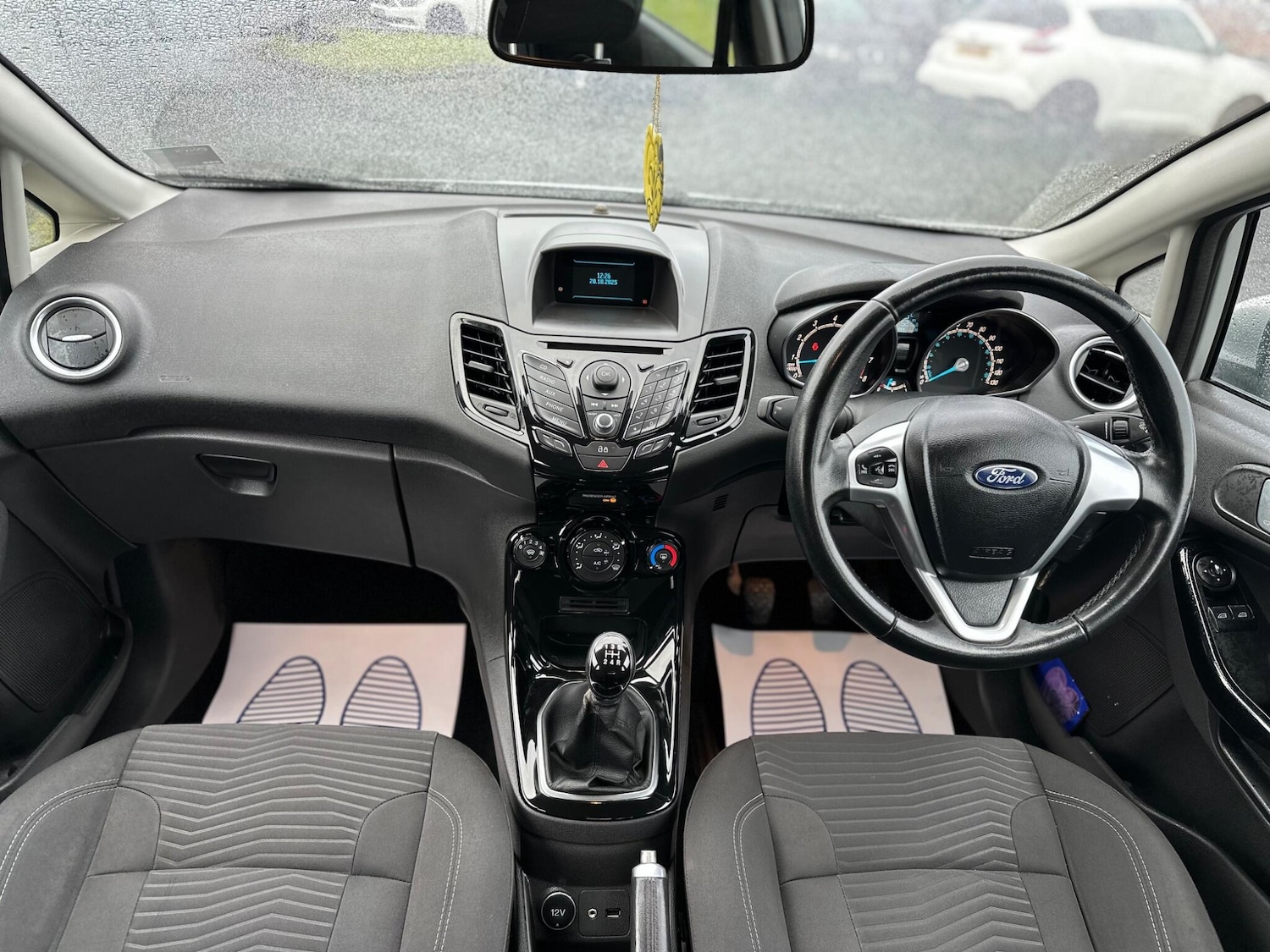 Used Ford Fiesta 2013 for sale - 76314956: Photo 11