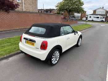 Used MINI Convertible 2017 for sale - 78995854: Photo