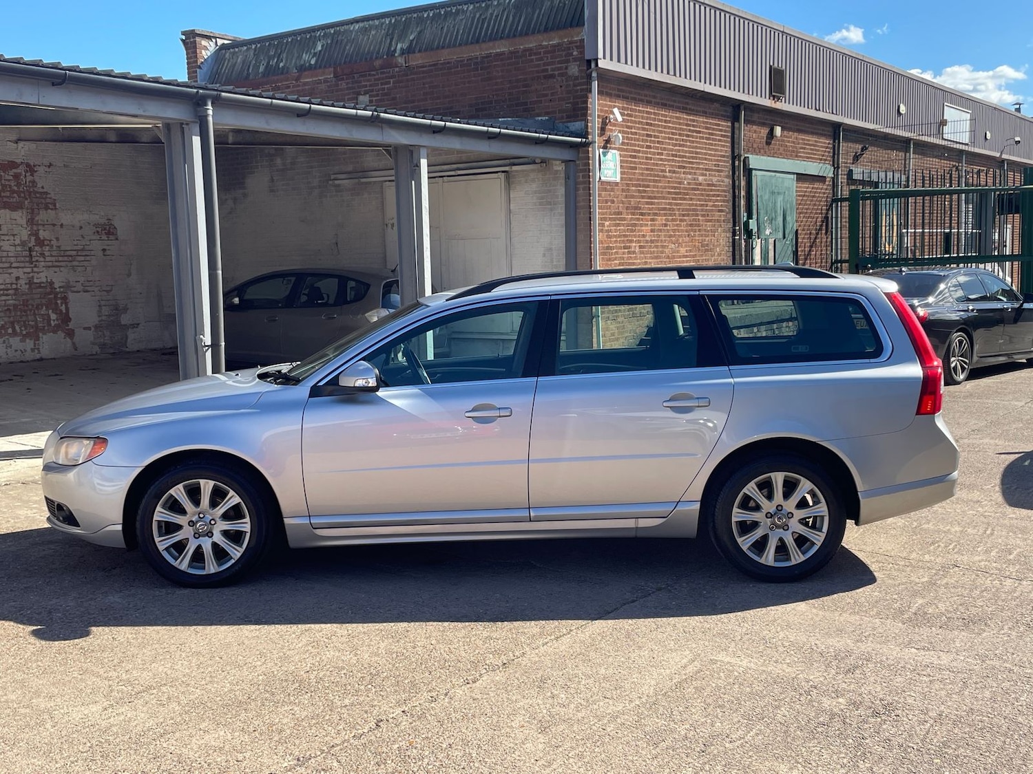 Vehicle 28