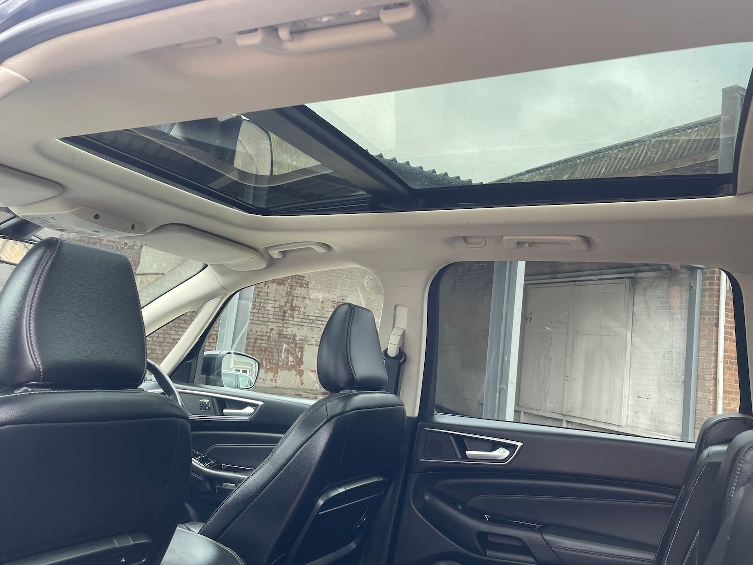 Used Ford Galaxy 2018 for sale - 77810329: Photo 10