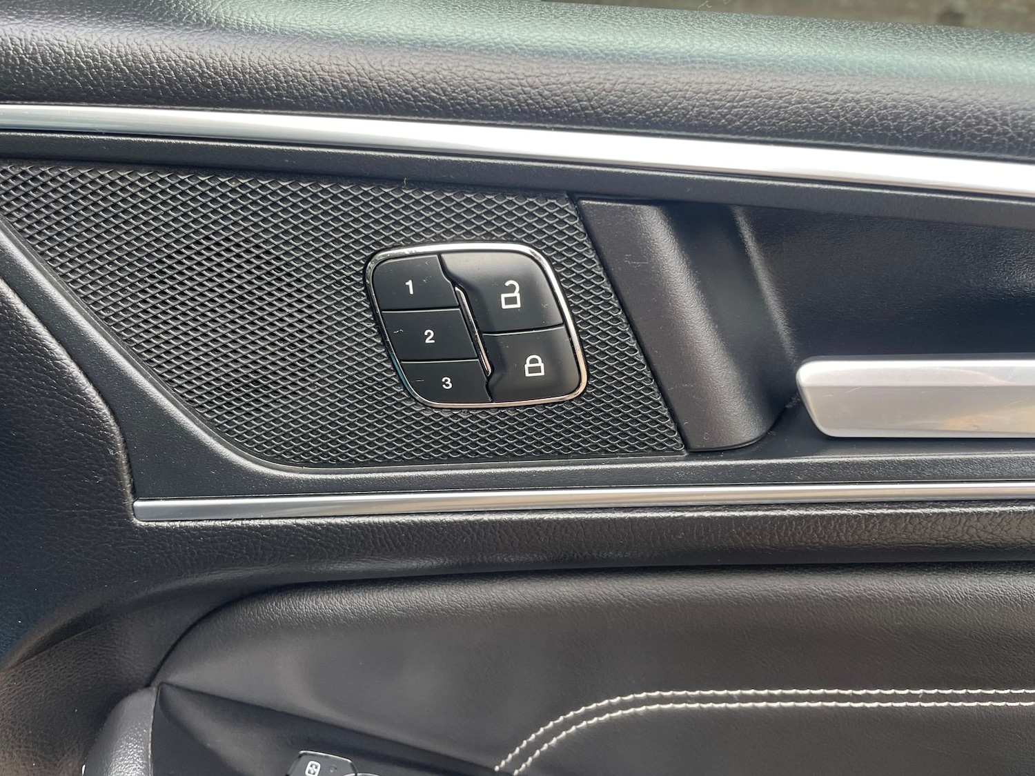 Used Ford Galaxy 2018 for sale - 77810329: Photo 27