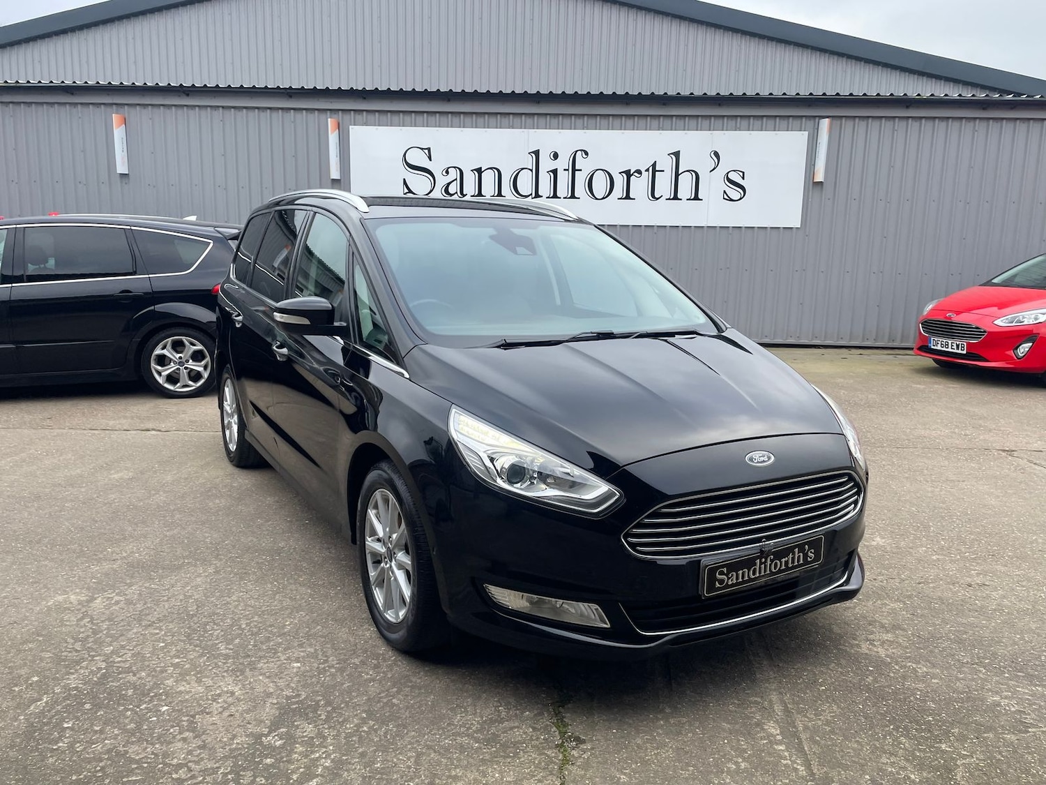 Used Ford Galaxy 2018 for sale - 77810329: Photo 44