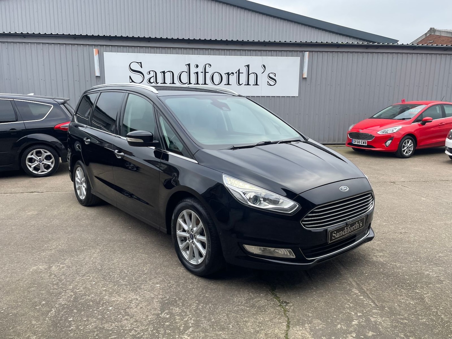 Used Ford Galaxy 2018 for sale - 77810329: Photo 45