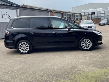 Used Ford Galaxy 2018 for sale - 77810329: Photo