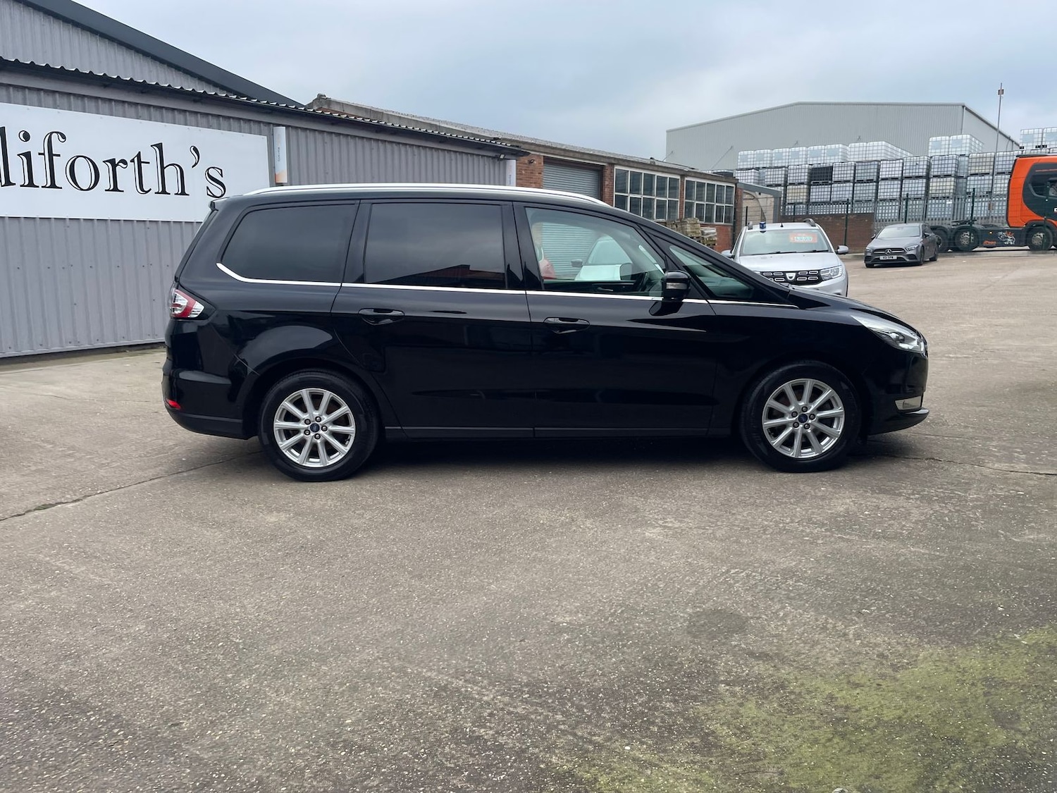 Used Ford Galaxy 2018 for sale - 77810329: Photo 50