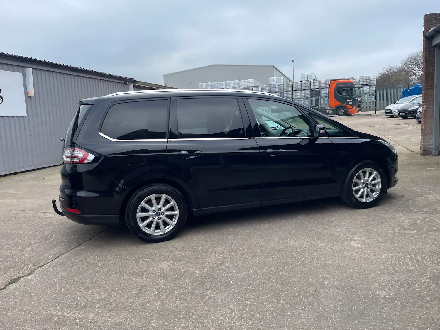 Used Ford Galaxy 2018 for sale - 77810329: Photo 53