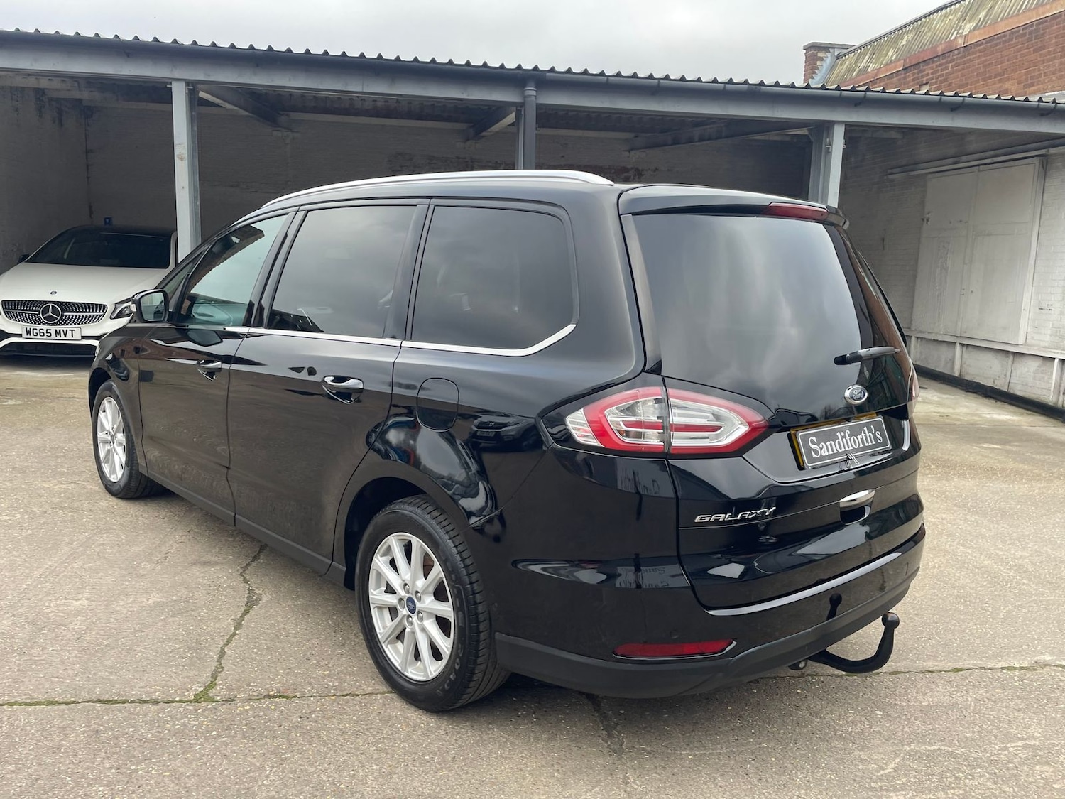 Used Ford Galaxy 2018 for sale - 77810329: Photo 63